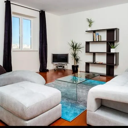 Sky View Apartment Apartment