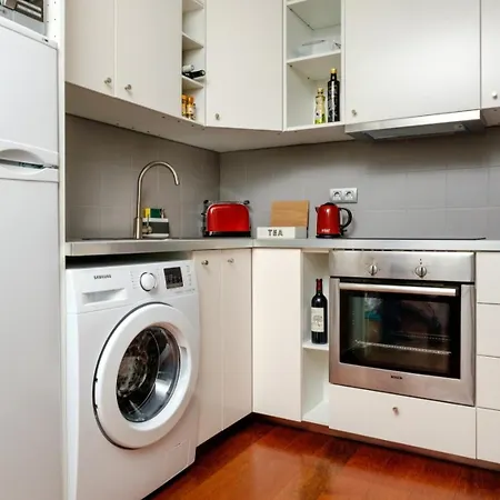 Sky View Apartment Appartement *